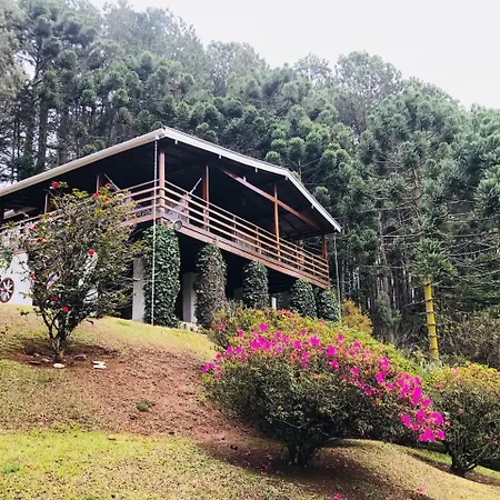 Casa Dos Pinheiros Campos Do Jordao Villa Exterior photo