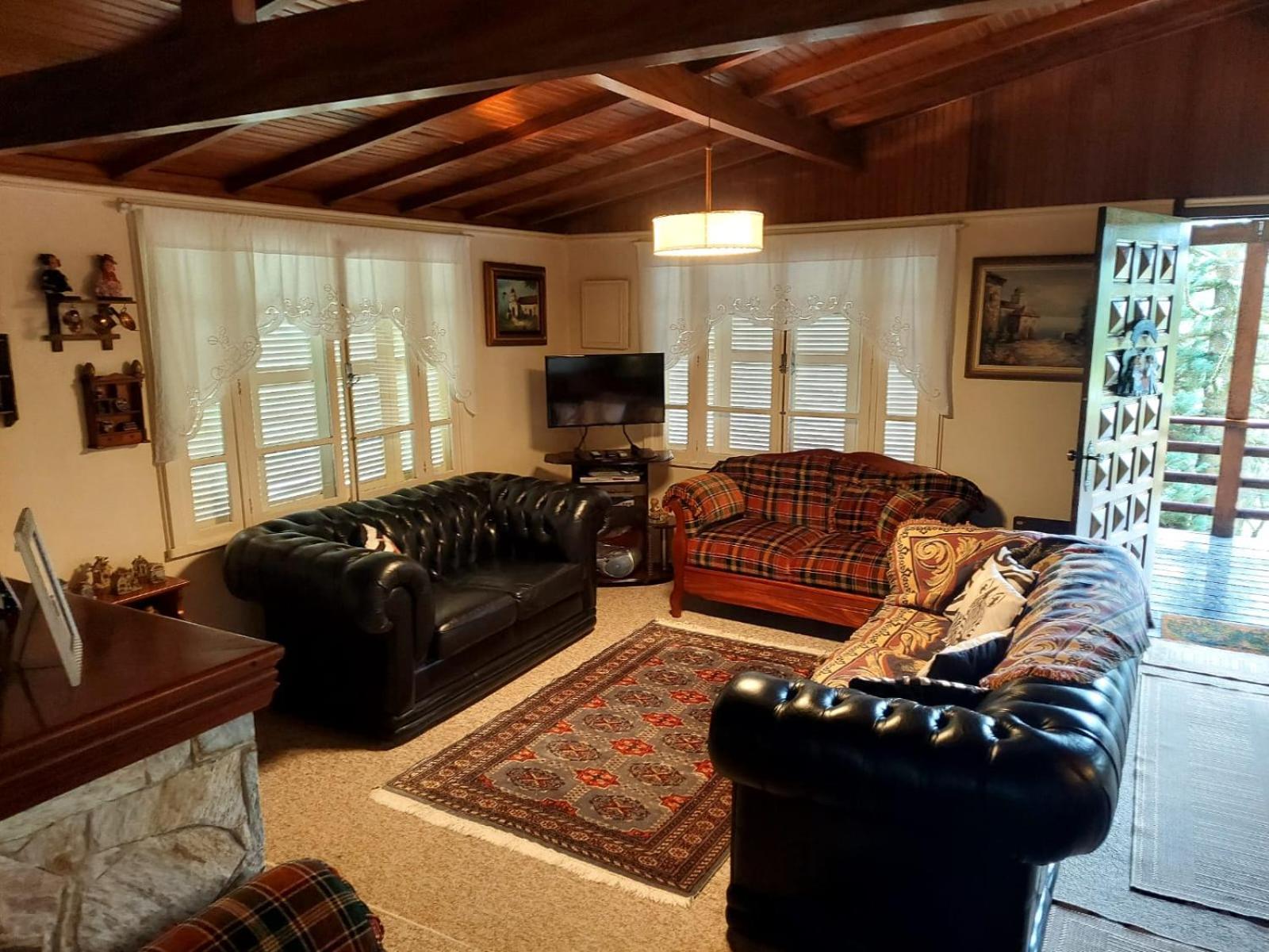 Casa Dos Pinheiros Holiday home