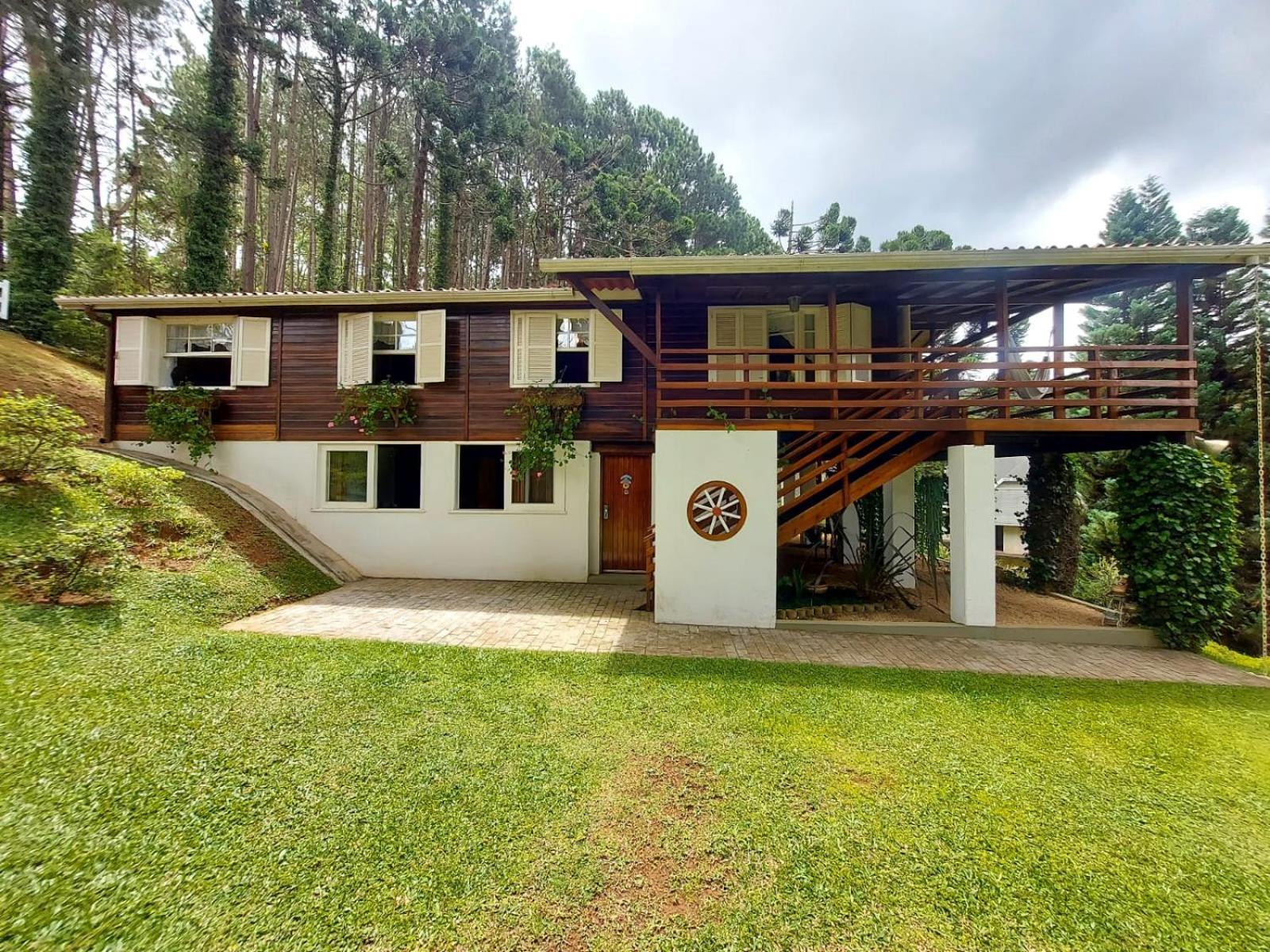 Holiday home Casa Dos Pinheiros Campos do Jordao